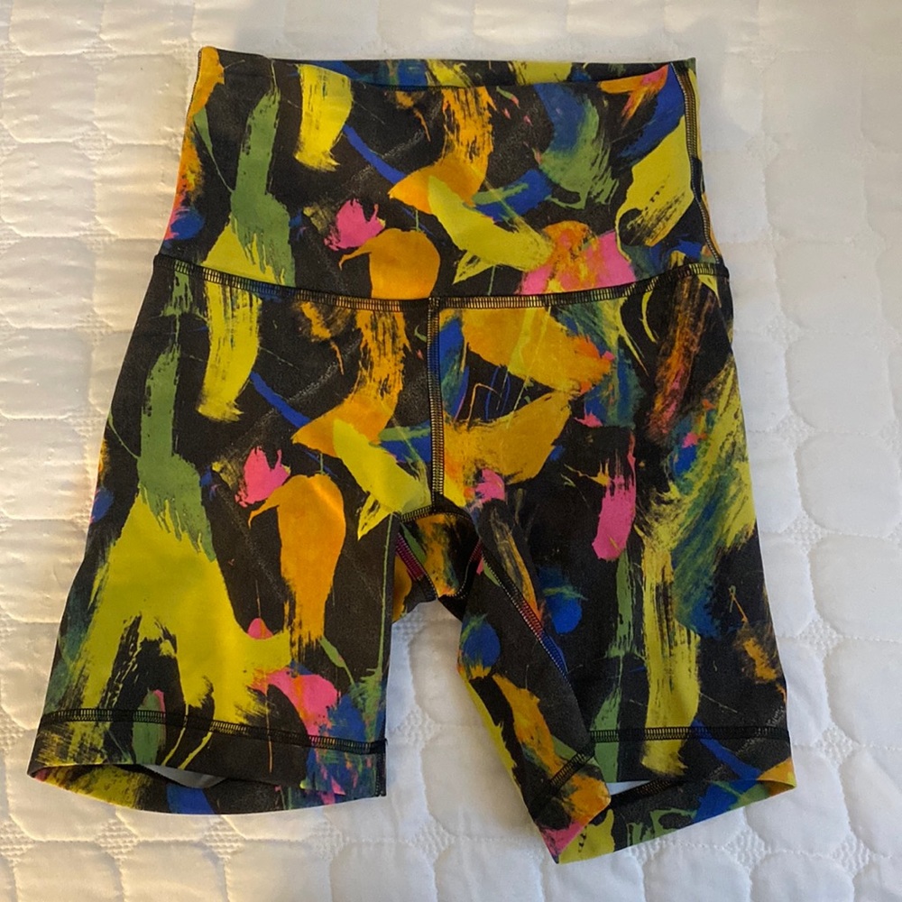 lululemon biker shorts size 2